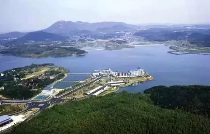 薛埠镇,是江苏省重点镇,是常州市金坛区下辖镇,地处茅山东麓,是常州市