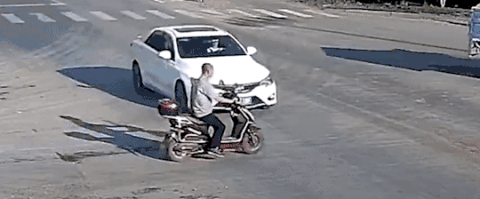 1587367406966975.gif